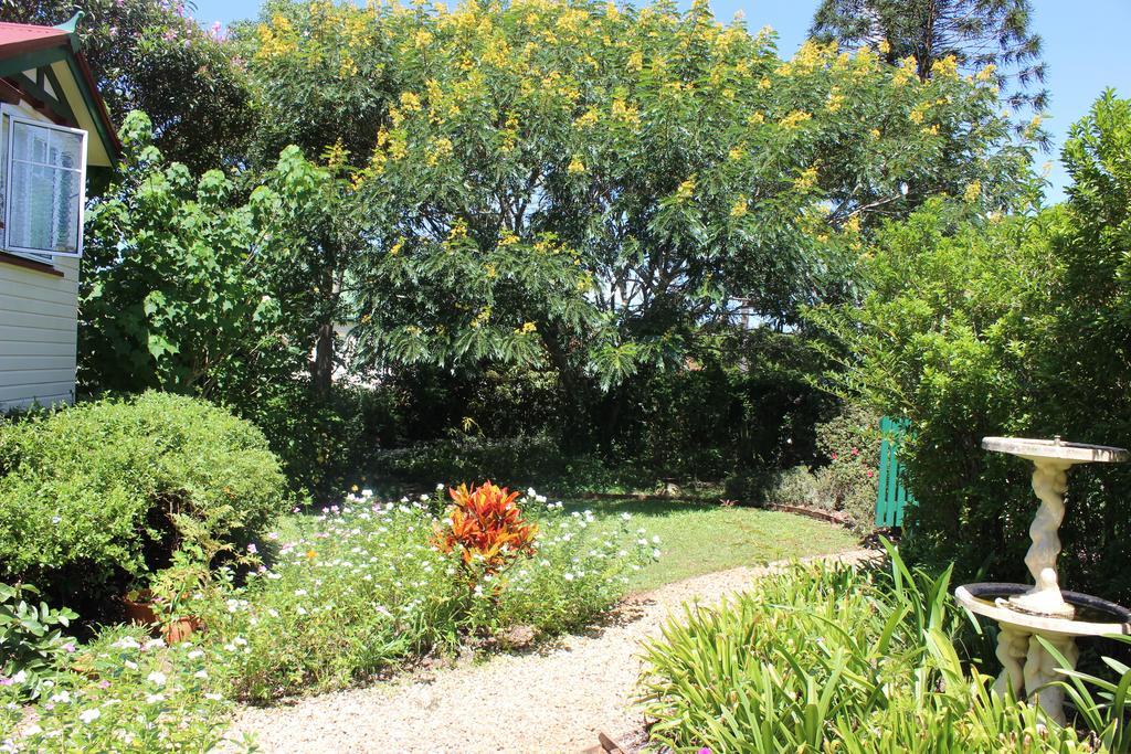 The Gables Yungaburra Bed & Breakfast ภายนอก รูปภาพ